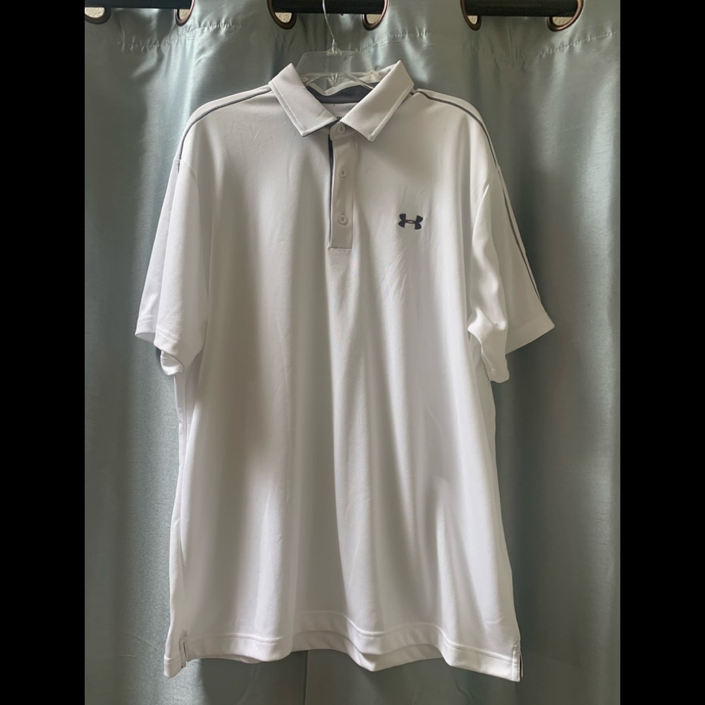 Men’s Under Armour polo loose